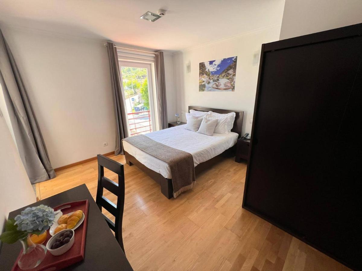 מנטגאס Vale Do Zezere Hotel מראה חיצוני תמונה