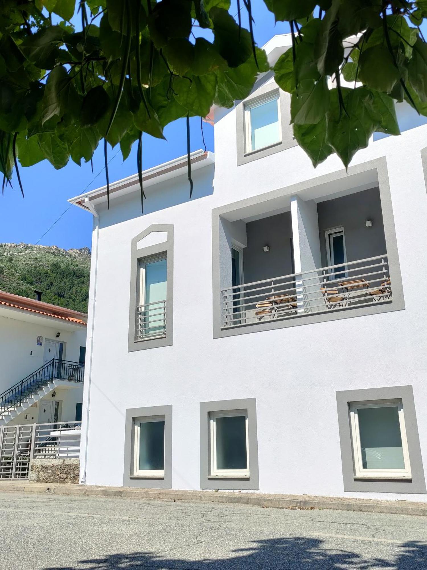 מנטגאס Vale Do Zezere Hotel מראה חיצוני תמונה